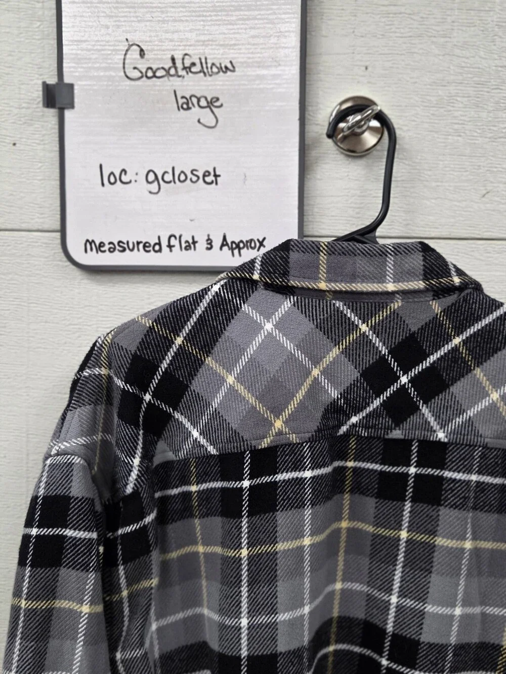 Goodfellow & Co Black and Gray Plaid Button Front Shacket Large Heavyweight